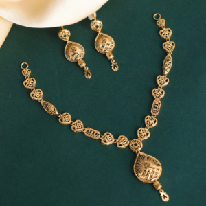lightweight necklace + earrings